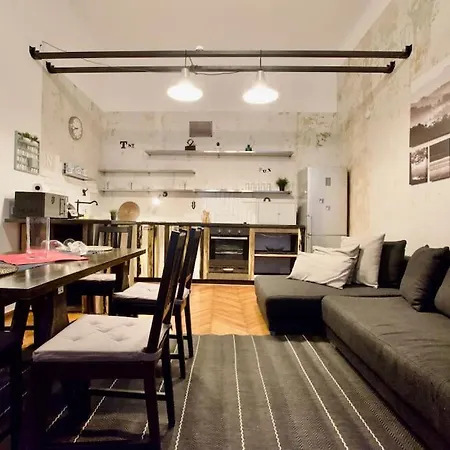 Budget By Hi5 - Mozsar Appartement