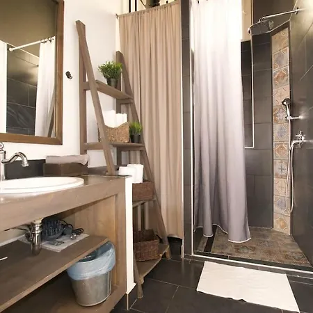 Budget By Hi5 - Mozsar Appartement Budapest